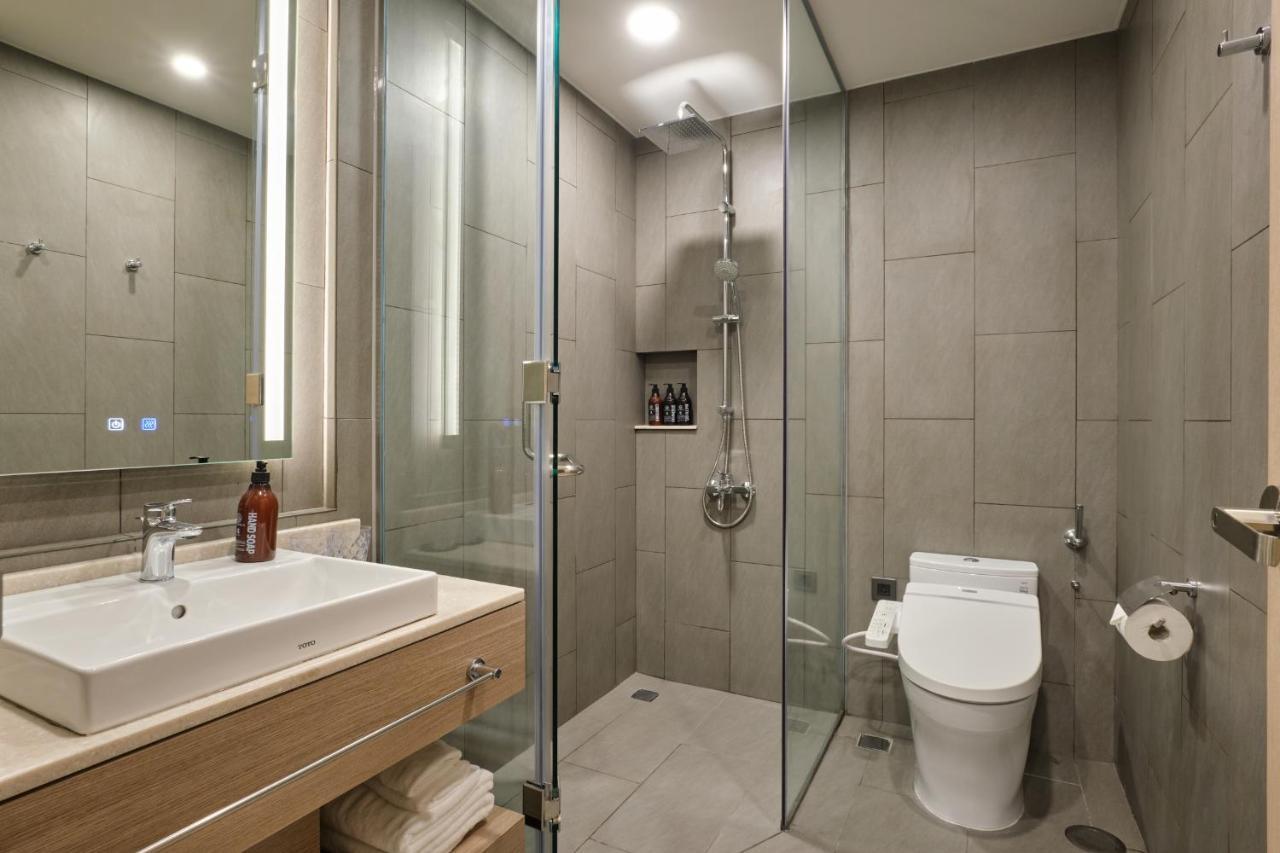 Готель Sotetsu Grand Fresa Saigon 相鉄グランドフレッサ サイゴン Хошимін Екстер'єр фото